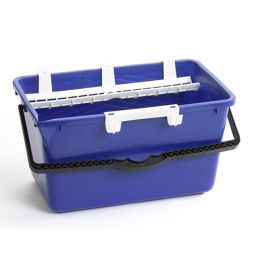 SEAU RECTANGULAIRE 18L AVEC EGOUTTOIR ET CROCHETS SEAU RECTANGULAIRE 18L AVEC EGOUTTOIR ET CROCHETS